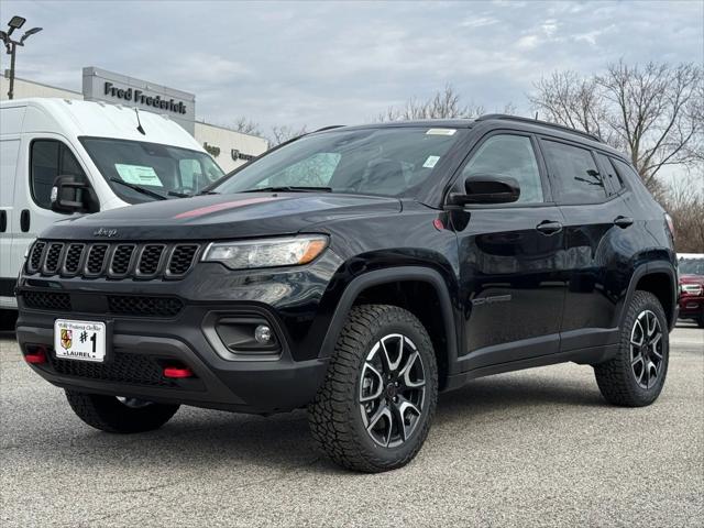 2025 Jeep Compass COMPASS TRAILHAWK 4X4