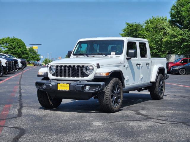 2025 Jeep Gladiator GLADIATOR NIGHTHAWK 4X4