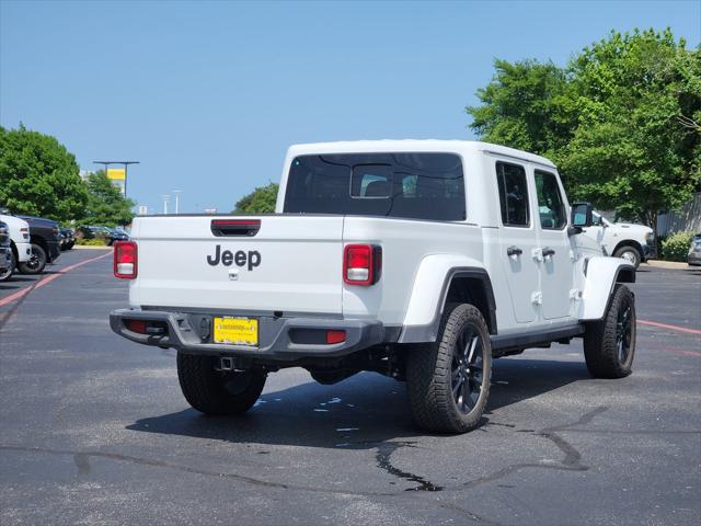 2025 Jeep Gladiator GLADIATOR NIGHTHAWK 4X4