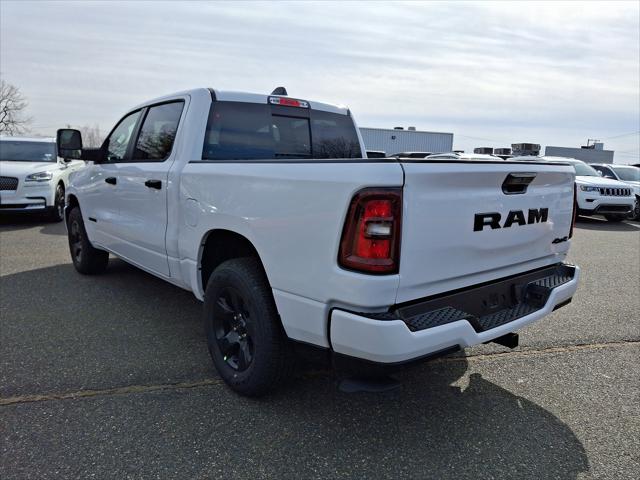 2025 RAM Ram 1500 RAM 1500 TRADESMAN CREW CAB 4X4 57 BOX