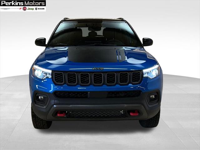 2025 Jeep Compass COMPASS TRAILHAWK 4X4