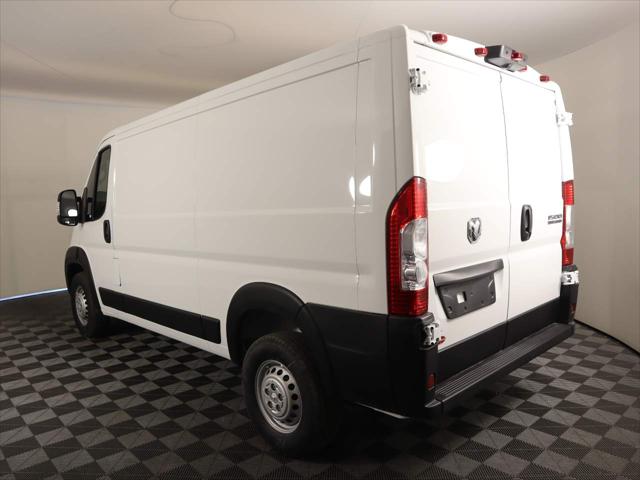 2025 Ram ProMaster Cargo Van Tradesman Low Roof 136" WB w/Pass Seat