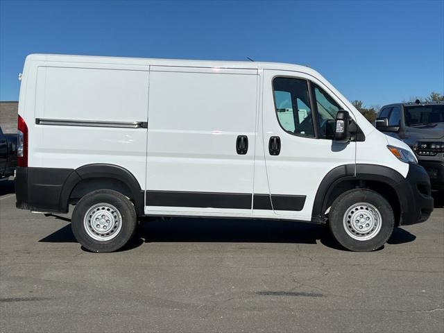 2025 RAM Ram ProMaster RAM PROMASTER 1500 TRADESMAN CARGO VAN LOW ROOF 118 WB