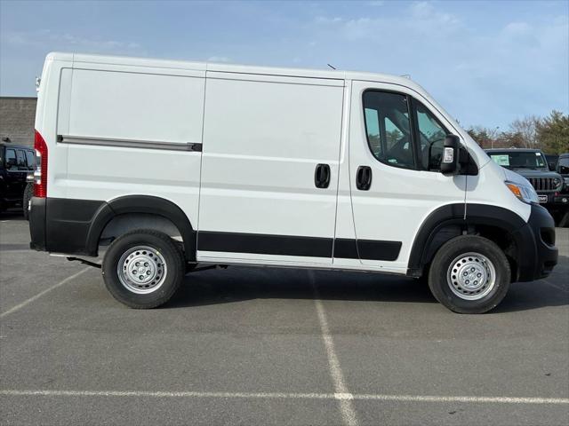 2025 RAM Ram ProMaster RAM PROMASTER 1500 TRADESMAN CARGO VAN LOW ROOF 118 WB