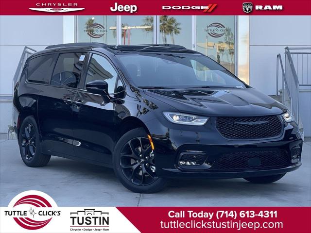 2025 Chrysler Pacifica PACIFICA LIMITED