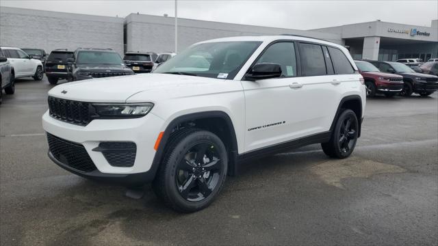2025 Jeep Grand Cherokee GRAND CHEROKEE ALTITUDE X 4X4