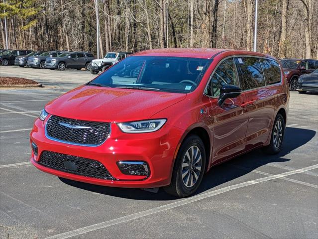 2025 Chrysler Pacifica Hybrid PACIFICA PLUG-IN HYBRID SELECT