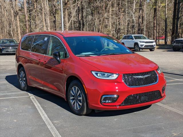 2025 Chrysler Pacifica Hybrid PACIFICA PLUG-IN HYBRID SELECT