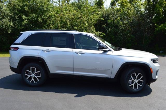 2025 Jeep Grand Cherokee GRAND CHEROKEE LIMITED 4X4