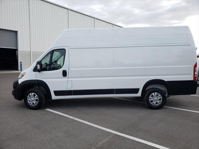 2025 RAM Ram ProMaster RAM PROMASTER 3500 SLT CARGO VAN SUPER HIGH ROOF 159 WB EXT