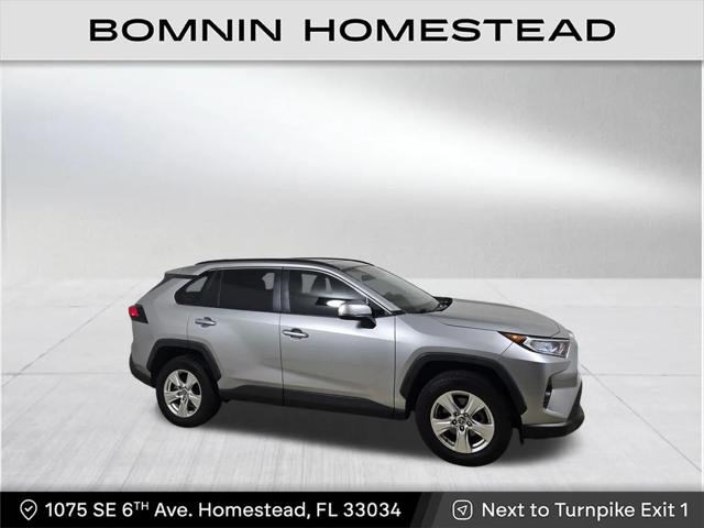 2020 Toyota RAV4 XLE