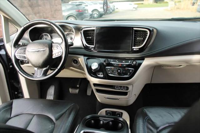 2021 Chrysler Pacifica Touring L