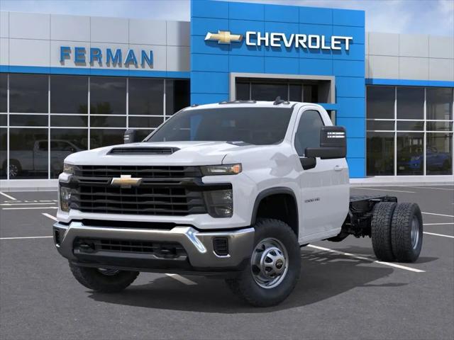 2025 Chevrolet Silverado 3500HD Work Truck