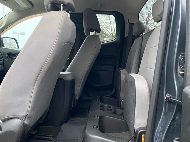 2017 GMC Canyon Base