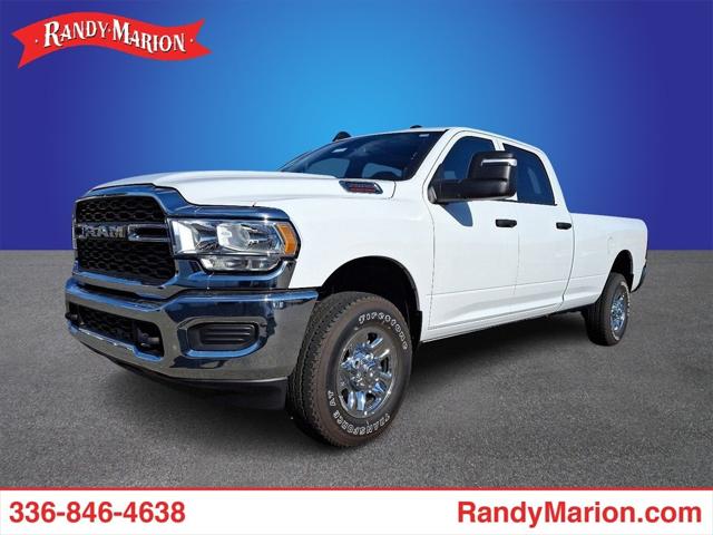 2023 RAM 2500 Tradesman Crew Cab 4x4 8 Box