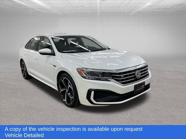 2021 Volkswagen Passat 2.0T R-Line