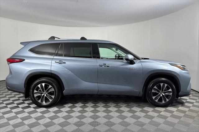 2020 Toyota Highlander Hybrid XLE