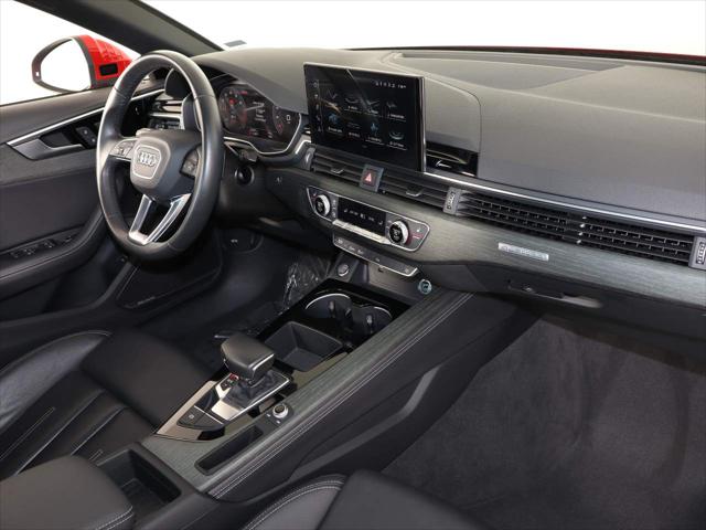 2023 Audi A4 Premium Plus 45 TFSI S line quattro S tronic