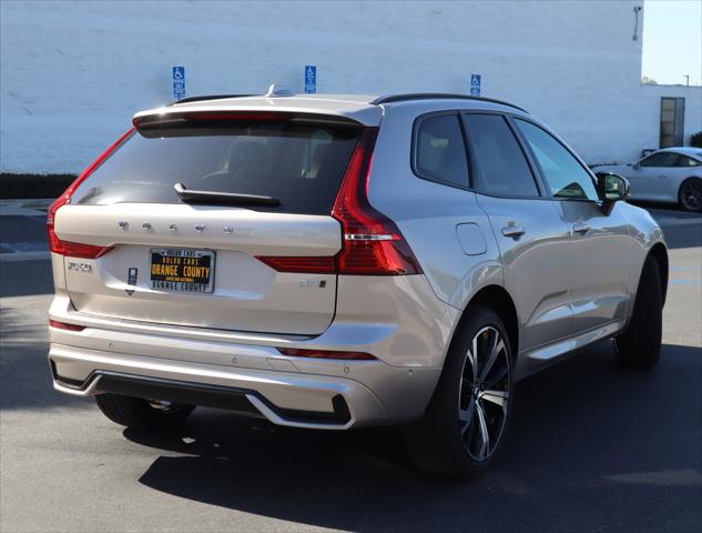 2025 Volvo XC60 B5 Ultra