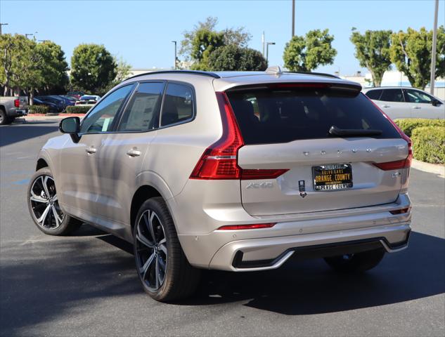 2025 Volvo XC60 B5 Ultra
