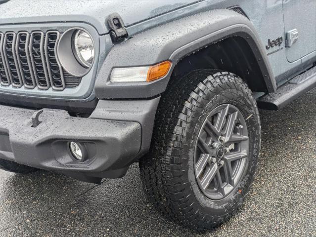 2025 Jeep Wrangler 4-Door Summit 4x4