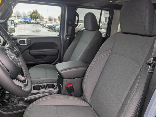 2025 Jeep Wrangler 4-Door Summit 4x4