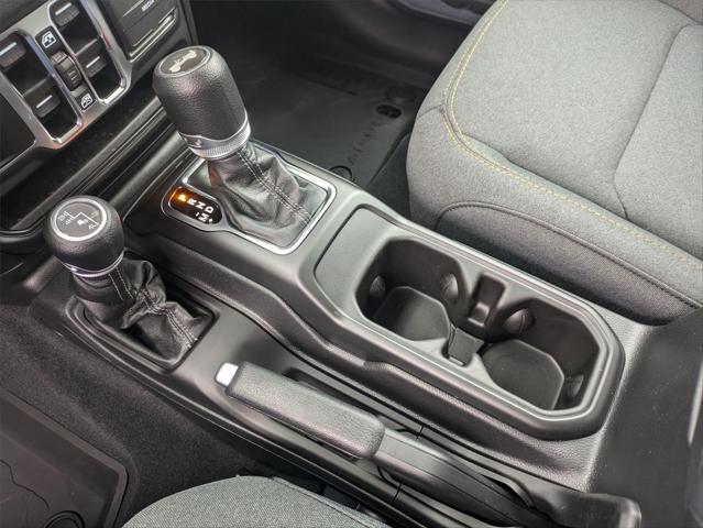 2025 Jeep Wrangler 4-Door Summit 4x4