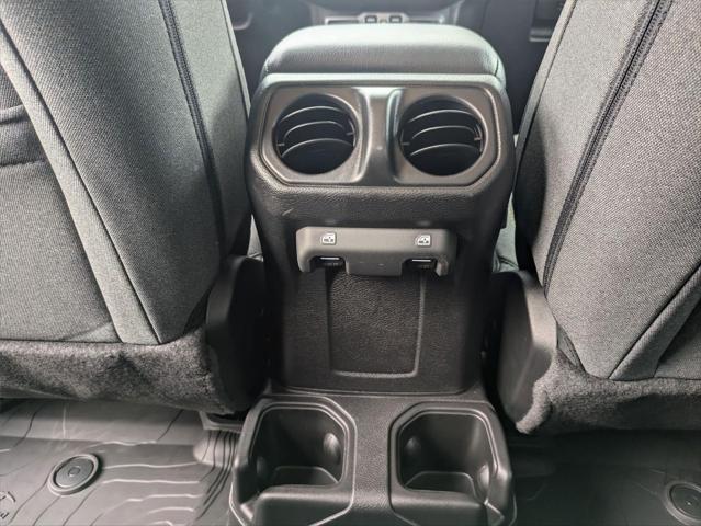 2025 Jeep Wrangler 4-Door Summit 4x4