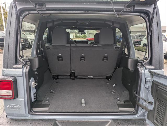 2025 Jeep Wrangler 4-Door Summit 4x4