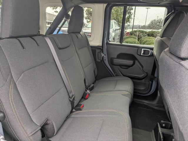 2025 Jeep Wrangler 4-Door Summit 4x4