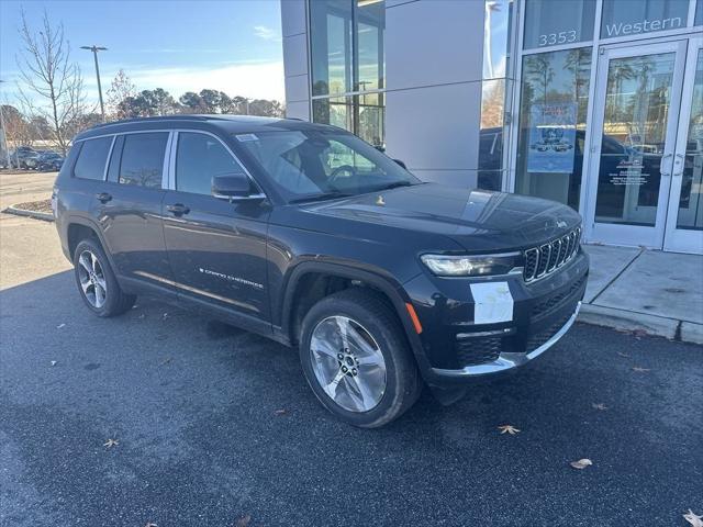 2025 Jeep Grand Cherokee GRAND CHEROKEE L LIMITED 4X4