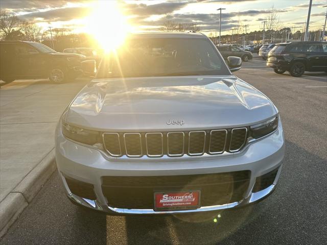 2025 Jeep Grand Cherokee GRAND CHEROKEE L LIMITED 4X4