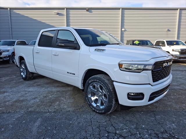 2025 RAM Ram 1500 RAM 1500 BIG HORN CREW CAB 4X4 64 BOX