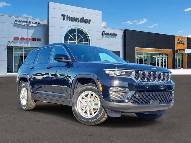 2025 Jeep Grand Cherokee GRAND CHEROKEE LAREDO X 4X2