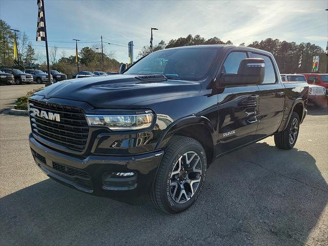 2025 RAM Ram 1500 RAM 1500 LARAMIE CREW CAB 4X4 57 BOX