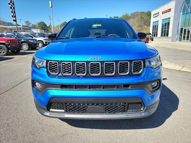 2025 Jeep Compass COMPASS LATITUDE 4X4