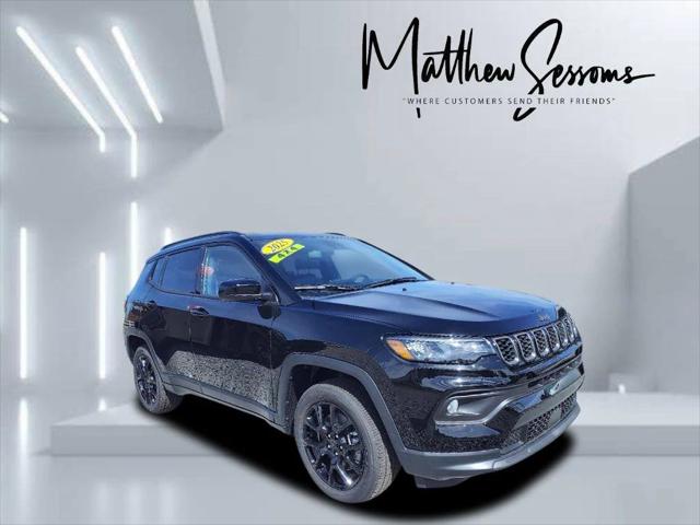 2025 Jeep Compass COMPASS LATITUDE 4X4