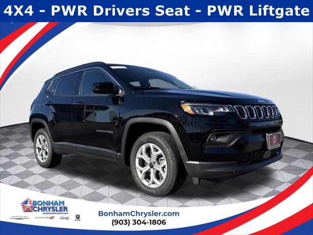 2025 Jeep Compass COMPASS LATITUDE 4X4