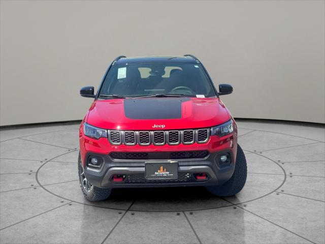 2025 Jeep Compass COMPASS TRAILHAWK 4X4