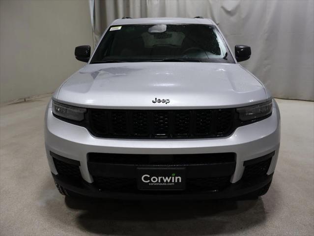 2025 Jeep Grand Cherokee GRAND CHEROKEE L ALTITUDE X 4X4