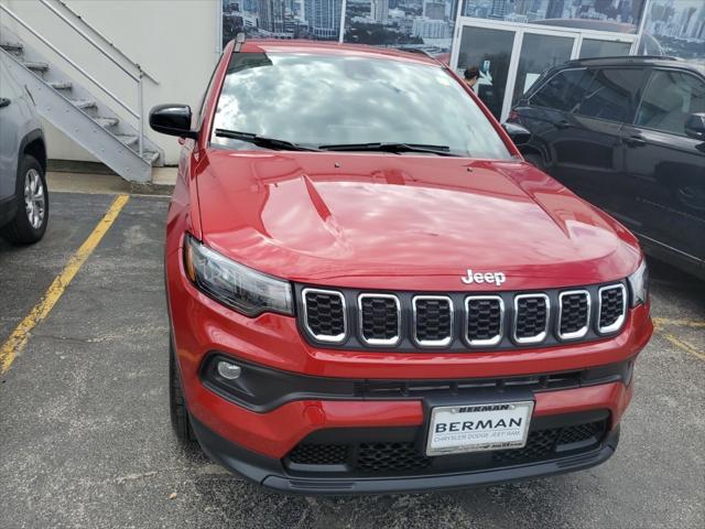 2025 Jeep Compass COMPASS LATITUDE 4X4
