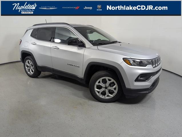 2025 Jeep Compass COMPASS LATITUDE 4X4