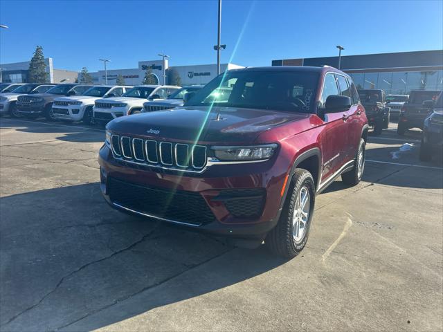 2025 Jeep Grand Cherokee GRAND CHEROKEE LAREDO 4X2