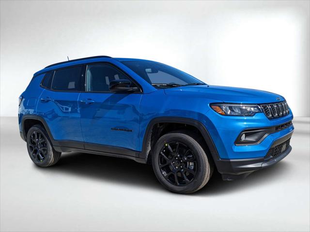 2025 Jeep Compass COMPASS LATITUDE 4X4