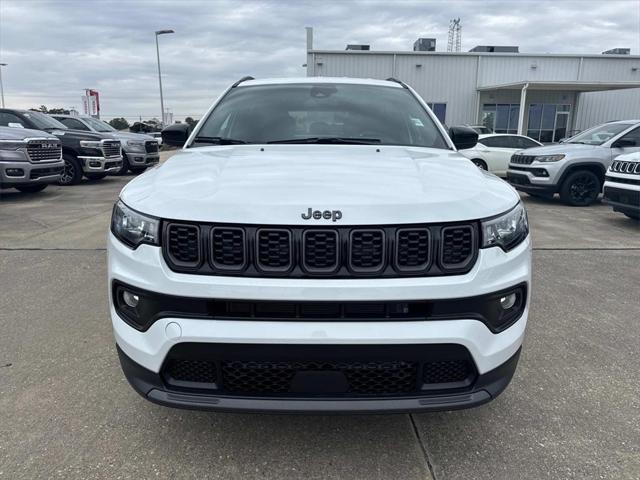 2025 Jeep Compass COMPASS LATITUDE 4X4