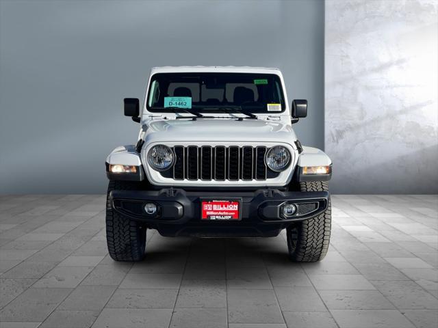 2025 Jeep Gladiator GLADIATOR NIGHTHAWK 4X4