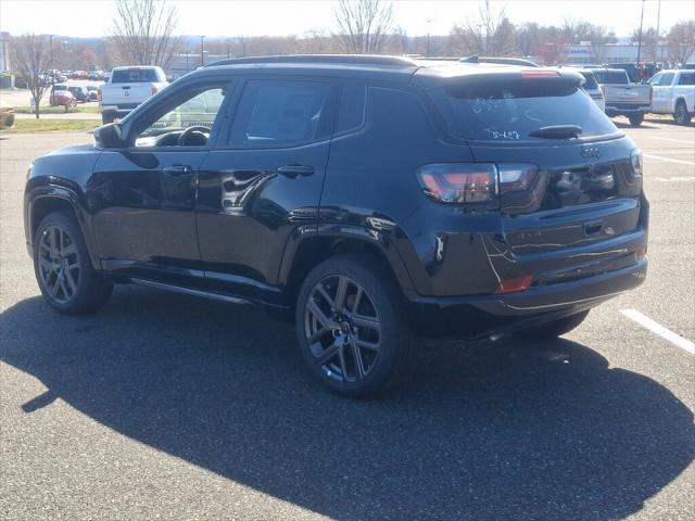 2025 Jeep Compass COMPASS LIMITED 4X4