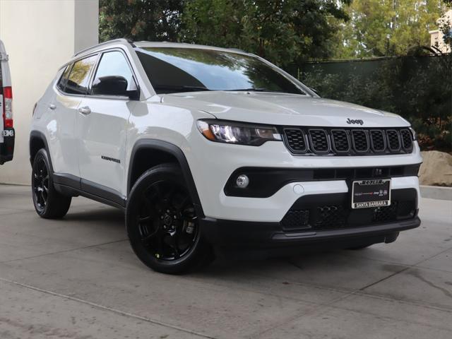 2025 Jeep Compass COMPASS LATITUDE 4X4
