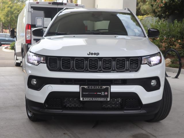 2025 Jeep Compass COMPASS LATITUDE 4X4