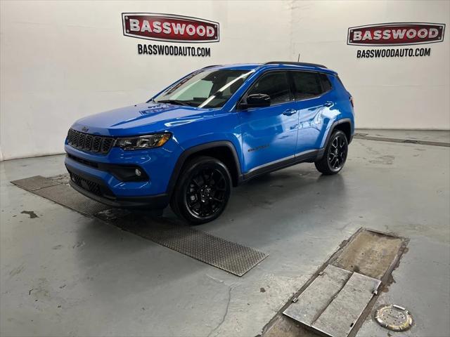 2025 Jeep Compass COMPASS LATITUDE 4X4